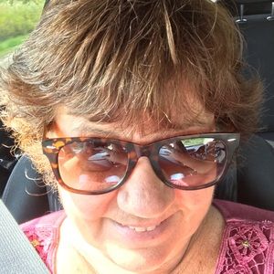 Meet your Posher, Donna